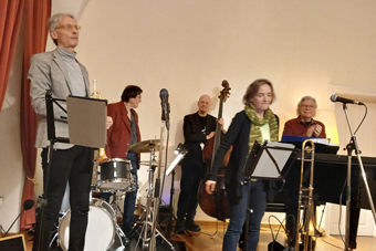 Vernissage Umhüllungen